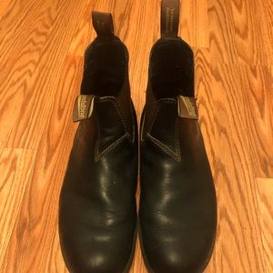 Blundstones men’s size US 13 AU 12